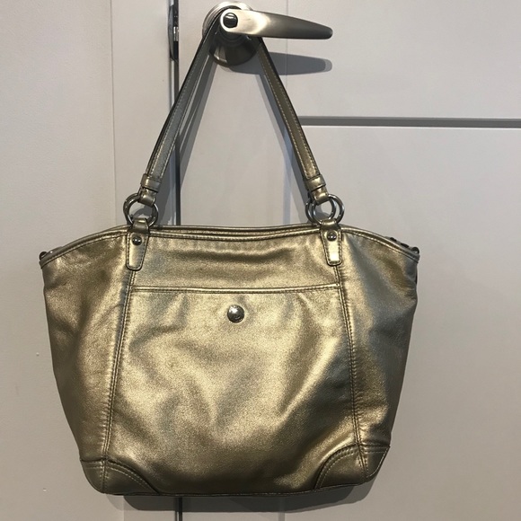 Coach Shoulder/Toto Bag - Picture 5 of 7